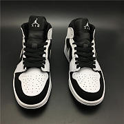 Nike Air Jordan 1 Mid White Black 554724-113 - 4