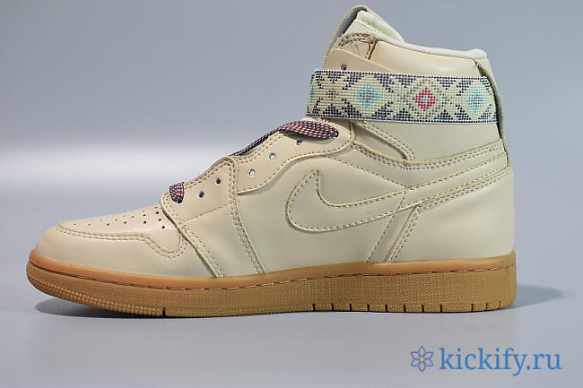 Nike Air Jordan 1 Retro Low Flyknit AH4506-100 - 1