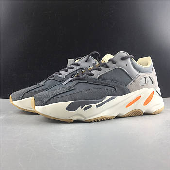ADIDAS YEEZY BOOST 700 V2 Magnet FV9922