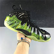 Nike air foamposite one paranorman  - 2