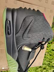 Nike Air Yeezy 2 NRG Kanye 508214-006 - 4