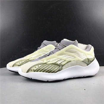 Adidas Yeezy Boost 700Coconut 700V3 white and green luminous running shoes EF9899