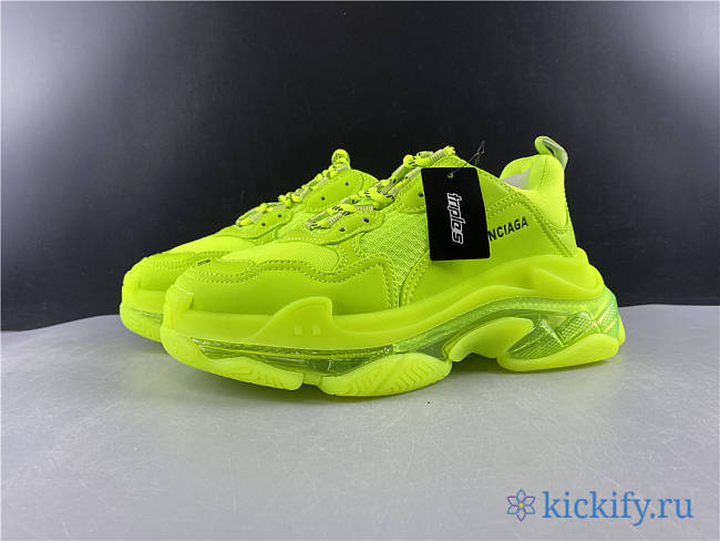 Baliciaga Triple S makes Old fluorescent Green  - 1