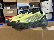 Adidas Yeezy Boost 700MNVN 