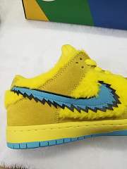 Nike Grateful Dead x Nike SB Dunk Low  - 3