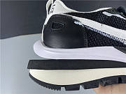 Sacai x Nike Pegasua Vaporfly Black White black and white CI9928 001 - 3