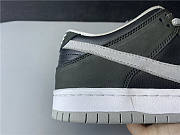 Nike SB Dunk Low J-Pack Shadow black gray shadow BQ6817 007 - 4