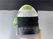 Nike Staple x Nike Dunk SB Low Pro OG QS black, white and green BV1310-013 - 4