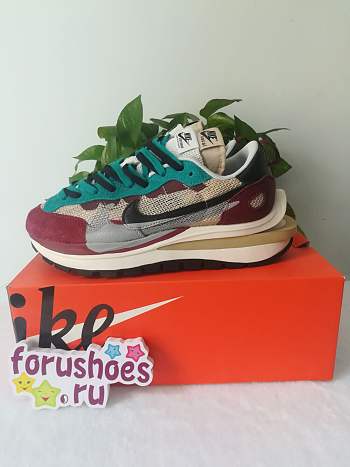 Sacai x Nike Pegasus VaporFly SP CI9928 301