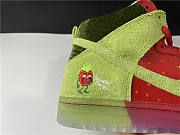 Nike SB Dunk High “Strawberry Cough CW7093-600  - 2