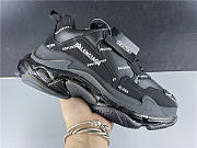 Baliciaga Triple S Black Sneaker all-black English air cushion 524039 W09E1 2021 - 3