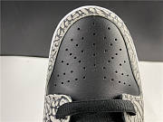 Supreme × Nike SB Dunk Low “Black Cement   304292-131 - 4