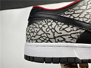 Supreme × Nike SB Dunk Low “Black Cement   304292-131 - 5