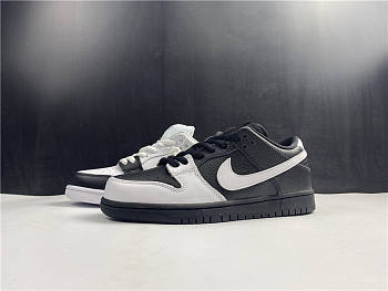 Nike Dunk SB Low 