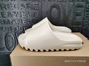 Adidas Yeezy Slide Bone white  coconut sports slippers FW6345