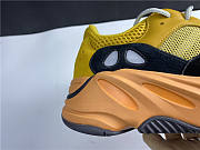 Adidas Yeezy Boost 700 