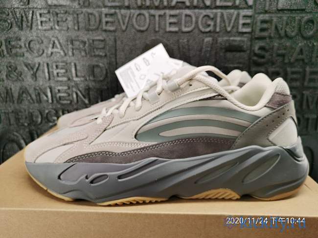 Adidas Yeezy Boost 700 V2 Tephra FU7914 - 1