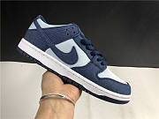 Nike SB Dunk Low Deep Sapphire Levi 854866-444 - 3