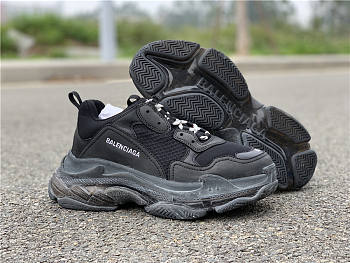 Baliciaga Triple S Triple Black51278 W0901 1000