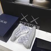 D1or B23 High Grey Oblique - 3