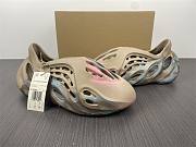 adidas Yeezy Foam RNNR MX Sand Grey GY3969 - 2