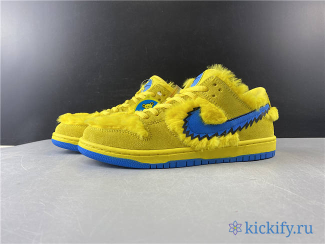 Nike Grateful Dead x Nike SB Dunk Low  - 1