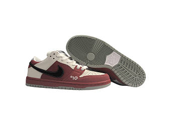 Nike dunk sb low Roller Derby skateboard girls 313170-601