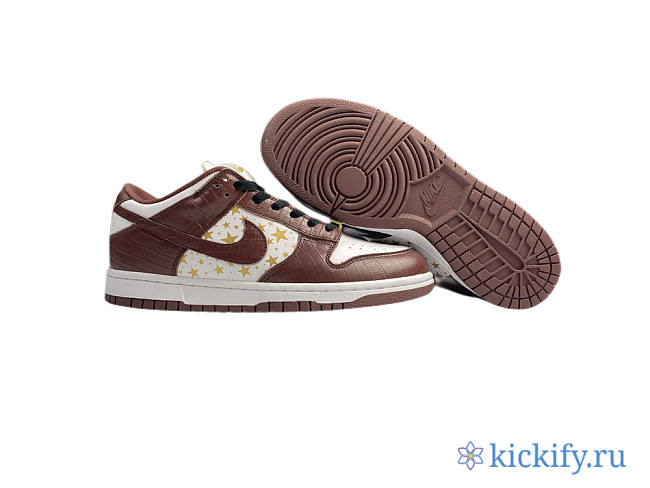 Nike Supreme x Nike SB Dunk Low white brown crocodile pattern DH3228-103 - 1