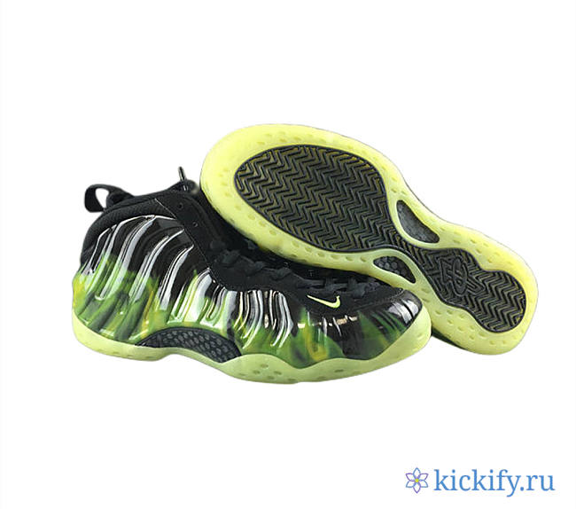 Nike air foamposite one paranorman  - 1