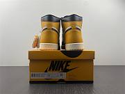 Nike Air Jordan 1 Retro High OG Taxi 555088-711 - 3