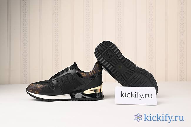 L0uis Vittan Run Away Black Monogram (W) 1A3CW4 - 1