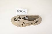 Adidas Yeezy Foam RNNR Stone Sage GX4472 - 2
