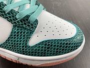 Nike Dunk SB Low Snake Skin DR8577-300 - 6