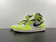 Nike Air Jordan 1 Retro High OG Visionaire 555088-702 - 2