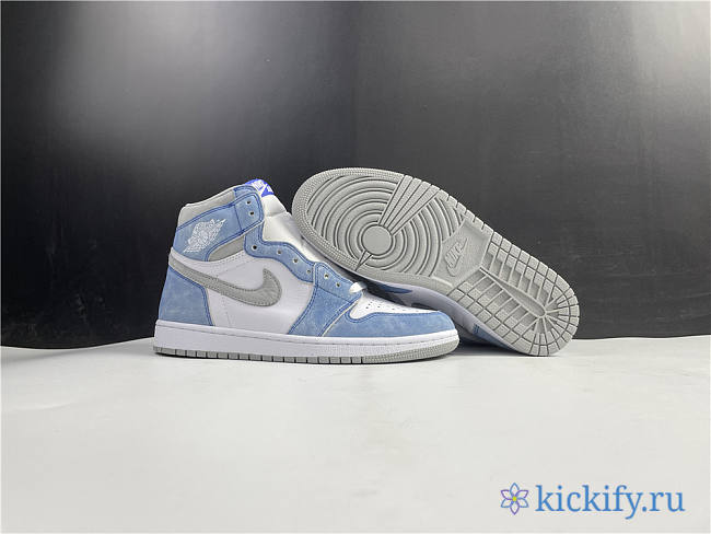 Nike Air Jordan 1 Retro High OG Hyper Royal 555088-402 - 1