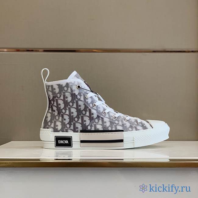 D1or B23 Top Logo Oblique - 1