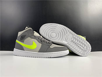 Nike Air Jordan 1 Mid Gunsmoke Volt 554724-072