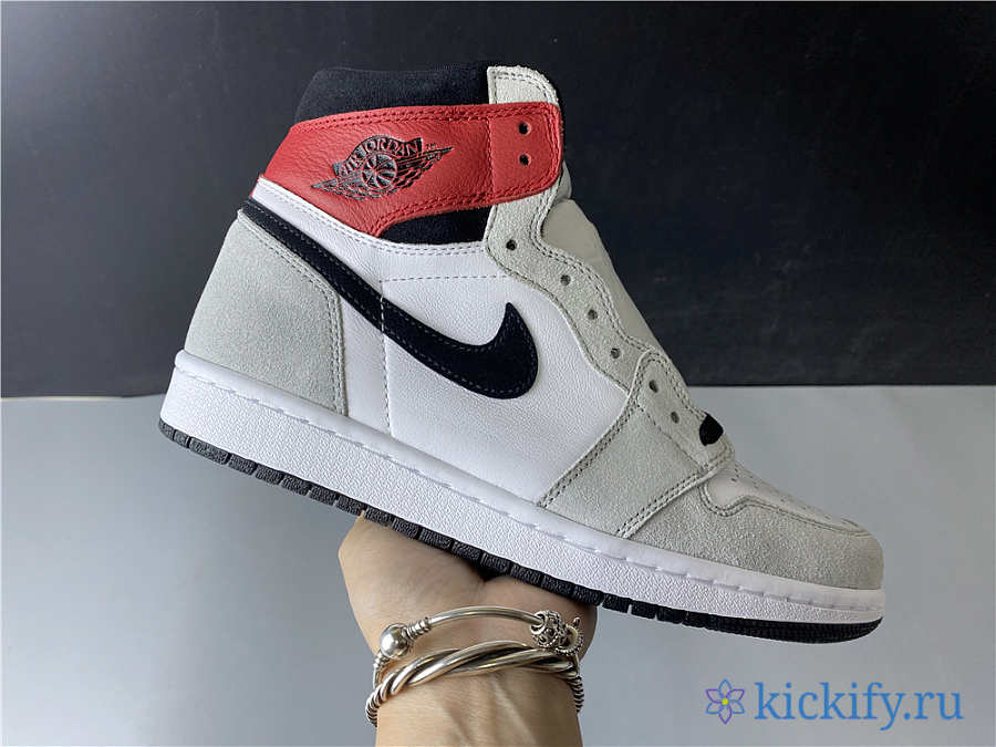retro 1 light smoke