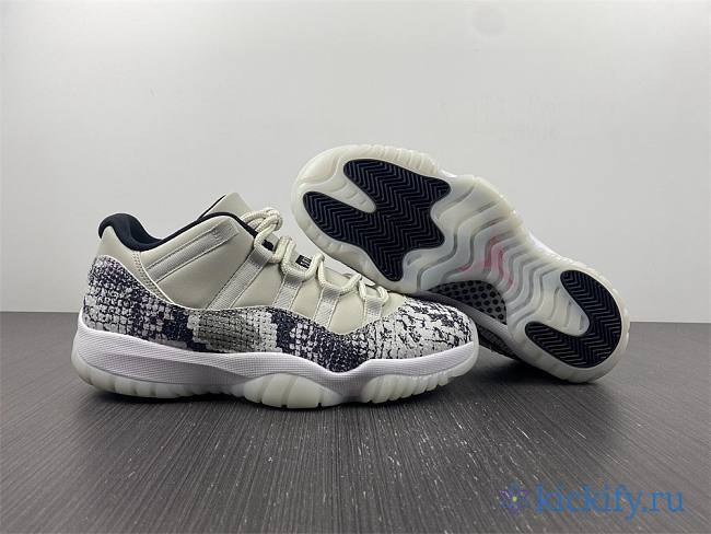 Nike Air Jordan 11 Retro Low Snake Light Bone CD6846-002 - 1