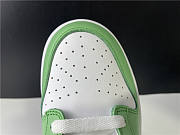 Nike SB Dunk Low Green Tender Powder CU1726-188 - 3