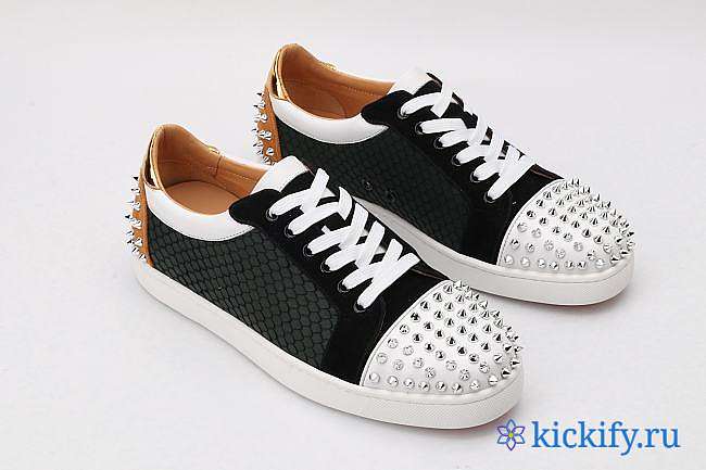 Chrestian Loub0utin 092102 - 1