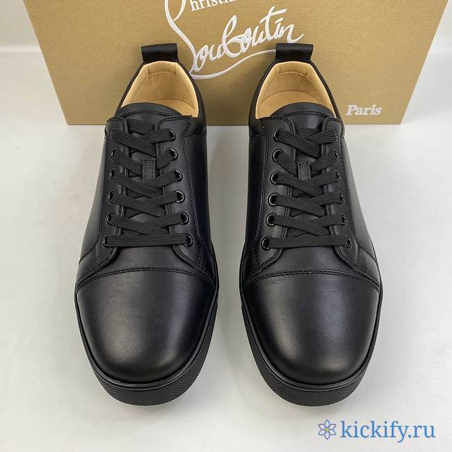 Chrestian Loub0utin 092201 - 1