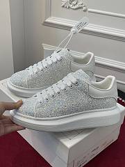 Alexender McQveen 092201 - 6