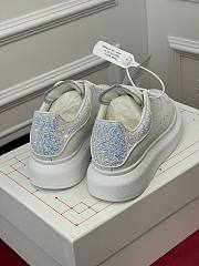 Alexender McQveen 092202 - 6