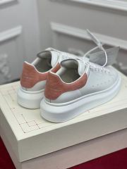 Alexender McQveen 092305 - 6