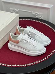 Alexender McQveen 092305 - 3