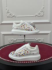 Alexender McQveen 092306 - 6