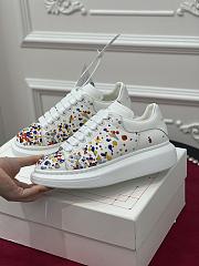 Alexender McQveen 092306 - 5