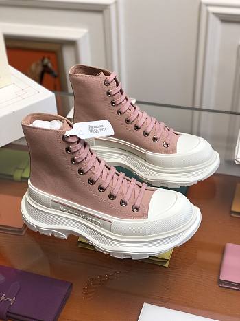 Alexender McQveen 092309