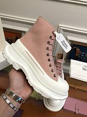 Alexender McQveen 092309 - 2